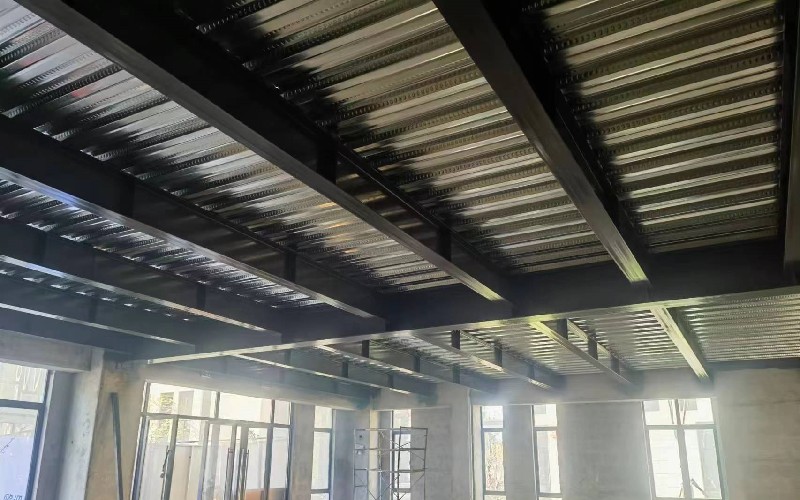 松江區(qū)小昆山辦公樓裝修鋼結(jié)構(gòu)隔層搭建-上海榮欽建筑裝修公司