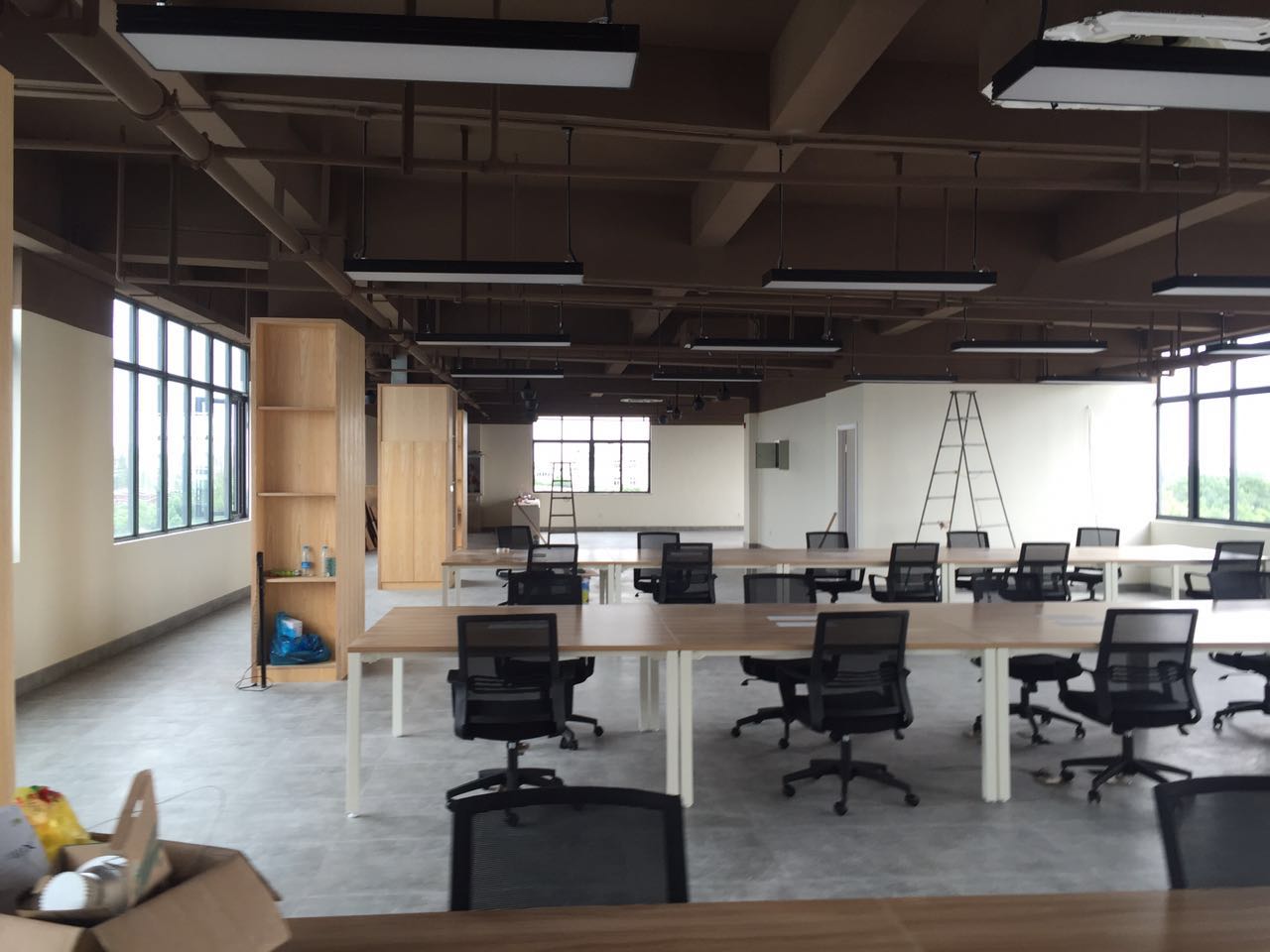 廠房辦公室裝修