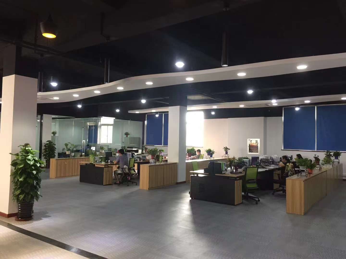 上海辦公室裝修公司