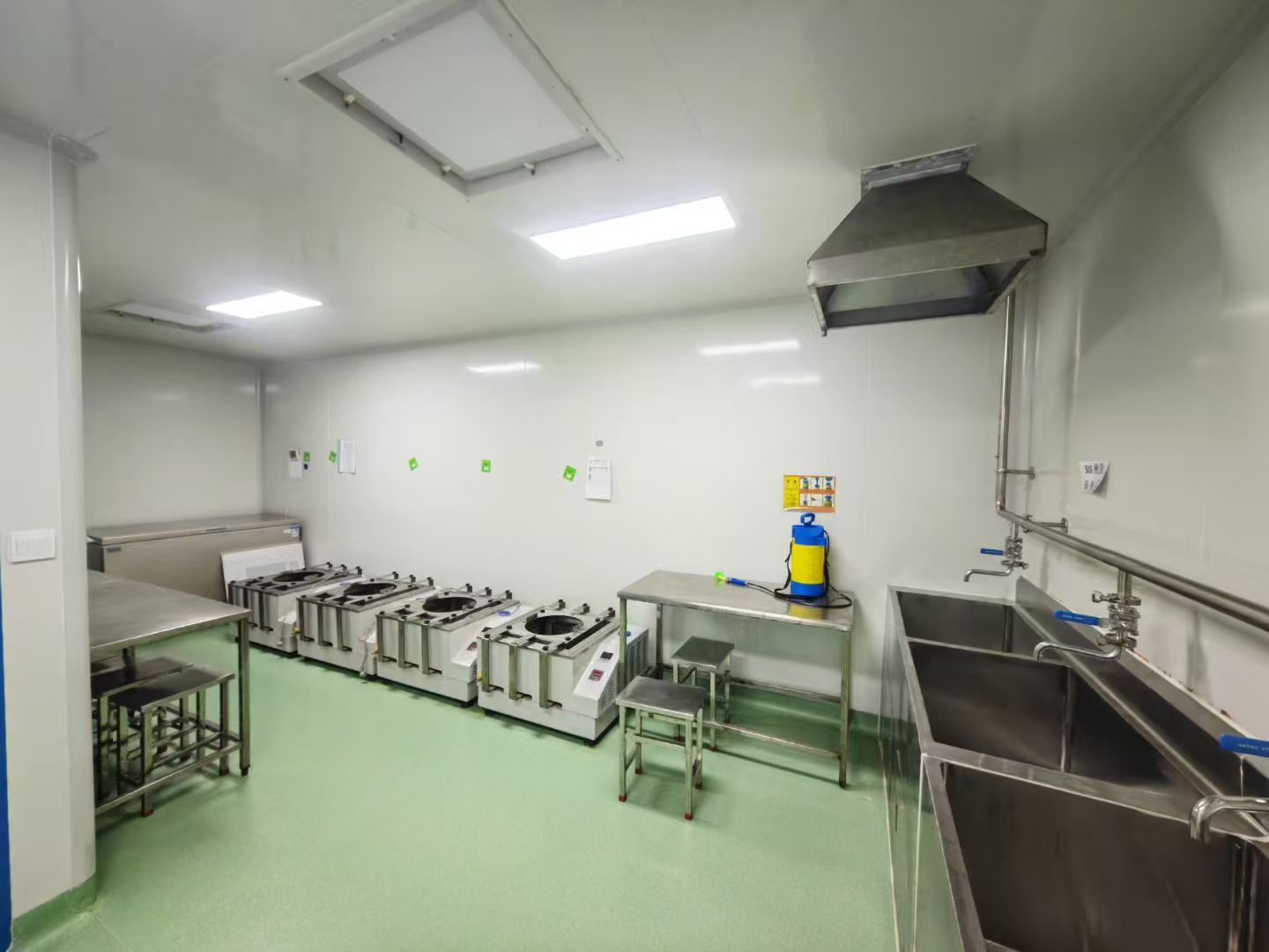 無(wú)塵車(chē)間裝修公司 無(wú)塵車(chē)間裝修公司