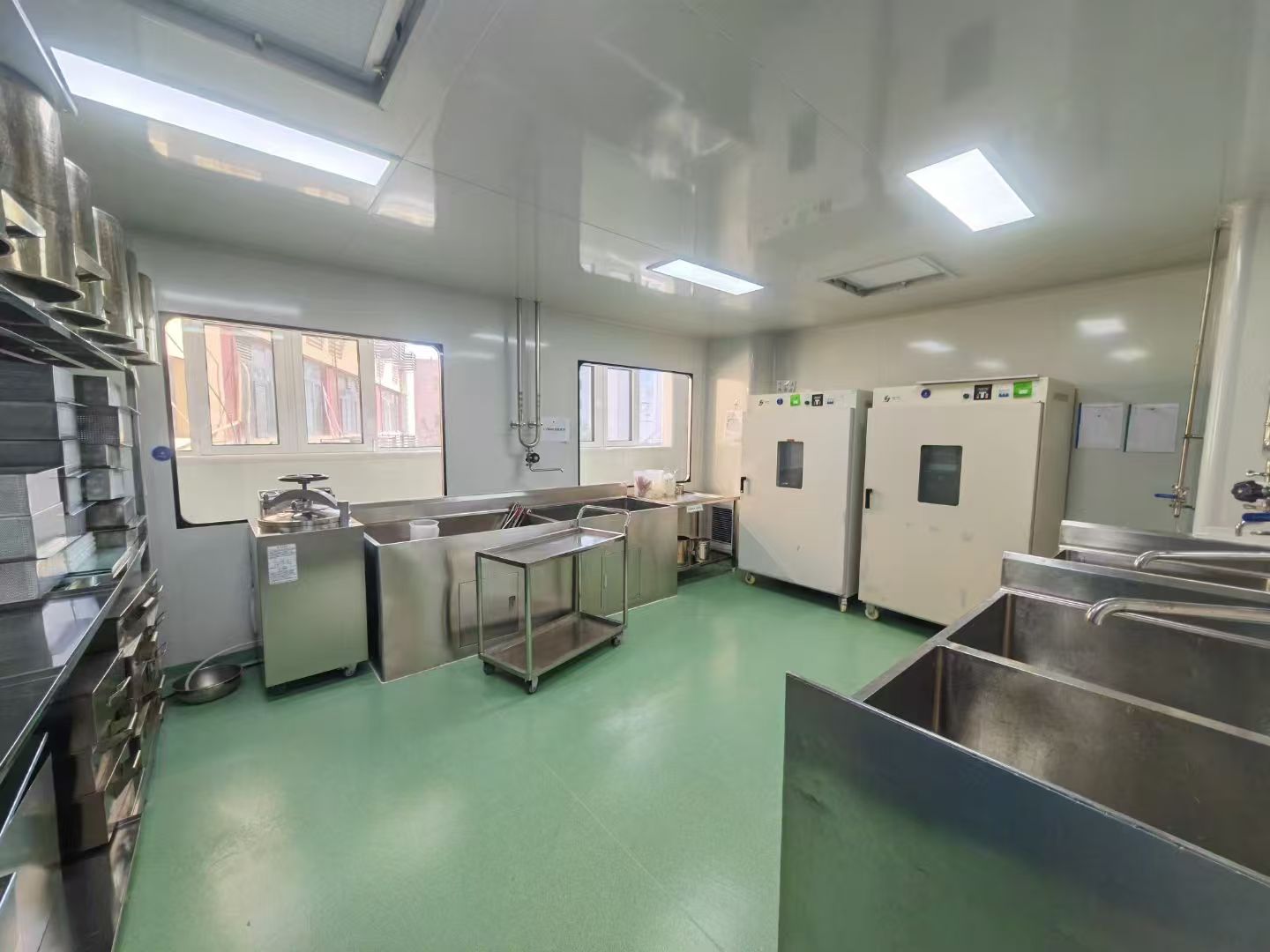 臨港無(wú)塵車(chē)間裝修 臨港無(wú)塵車(chē)間裝修